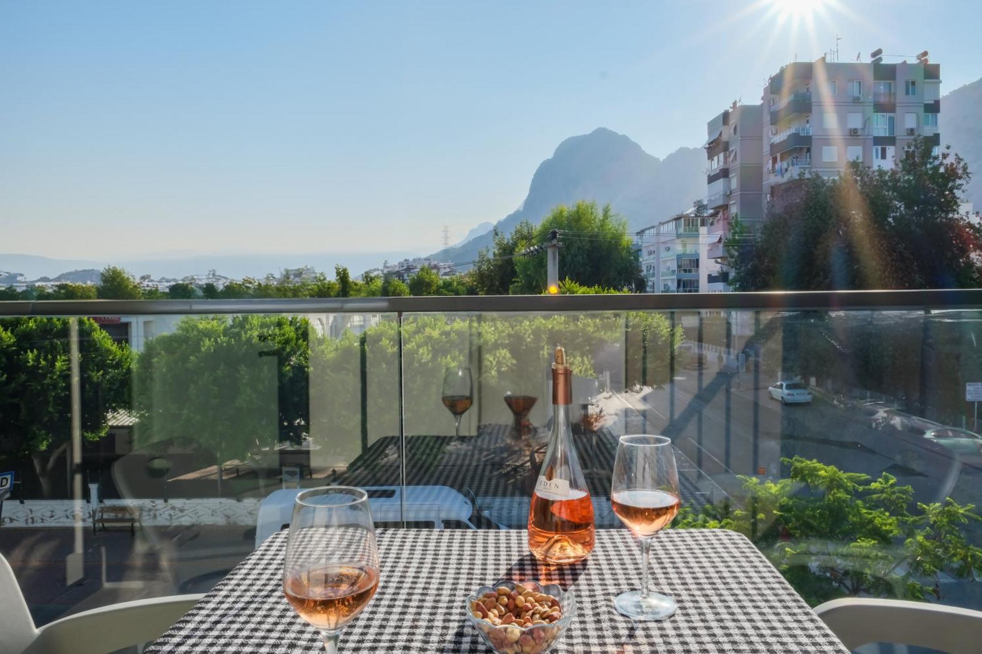 Rudblu Suites Antalya Kültér fotó